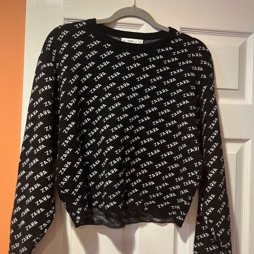 ZARA Logo Women's Sweater M